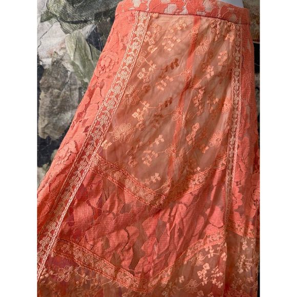 New Champagne & Strawberry Honeysuckle Peach Lace Maxi Skirt Size OP - Picture 6 of 10